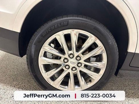 Used 2019 Cadillac XT5 Luxury AWD/4WD image 34