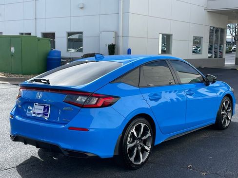 Certified 2025 Honda Civic Sport Touring image 6