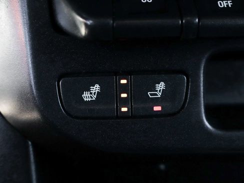 Used 2019 Chevrolet Colorado LT w/ Redline Special Edition image 35