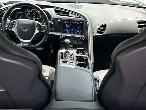 Used 2018 Chevrolet Corvette Z06 RWD image 10