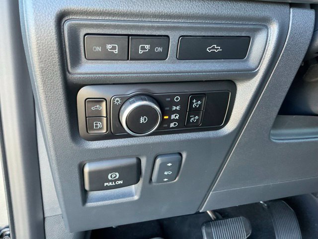 Used 2023 Ford F150 Lariat w/ Max Trailer Tow Package AWD/4WD image 33