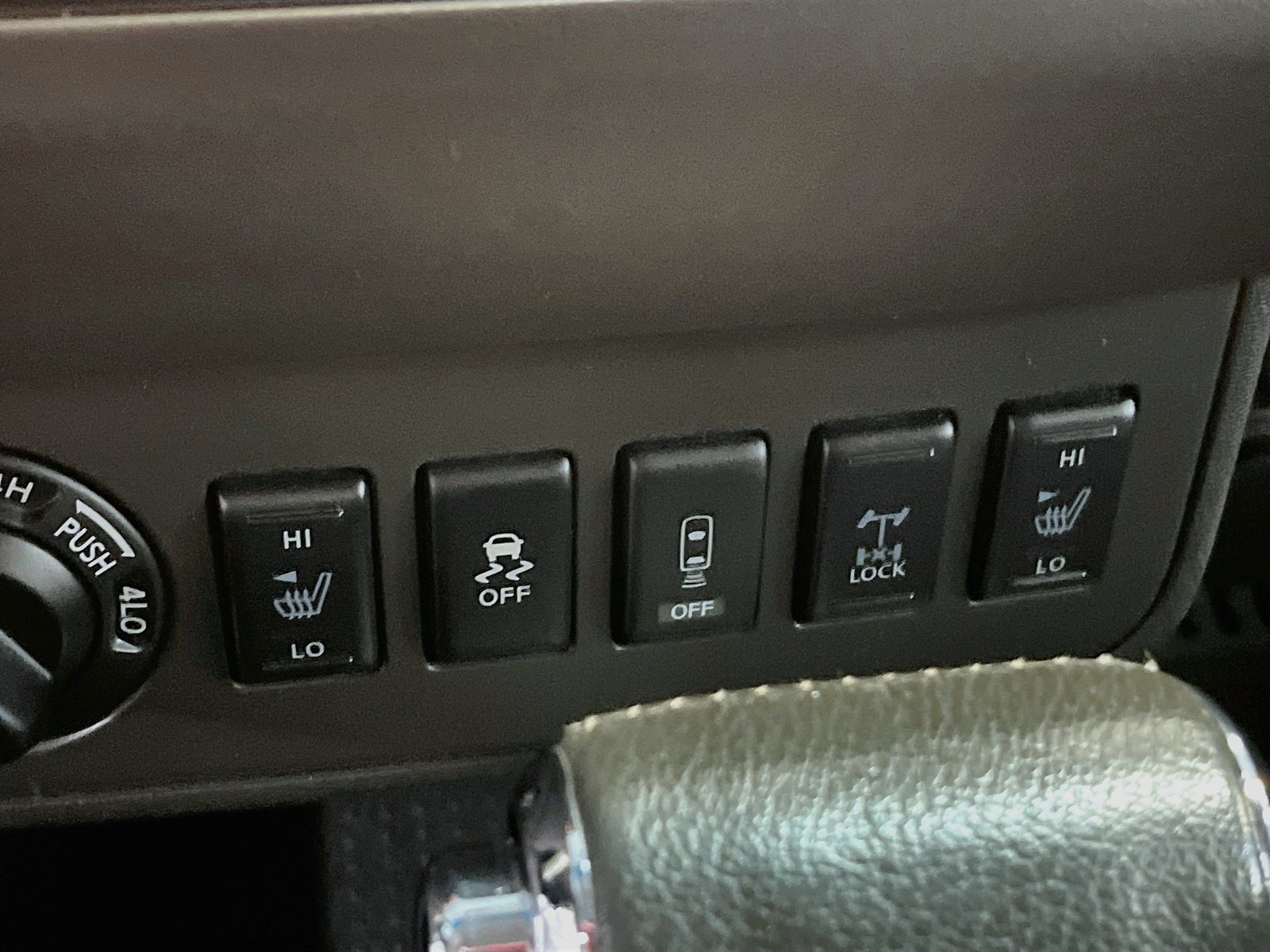 Used 2019 Nissan Frontier PRO-4X AWD/4WD image 21