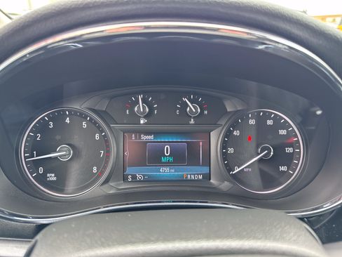 Used 2021 Buick Encore Preferred w/ Safety Package II FWD image 20