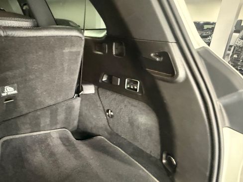 Used 2020 Mercedes-Benz GLS 450 4MATIC image 16