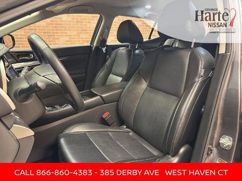 Certified 2023 Nissan Maxima SV w/ Floor Mat Group image 8