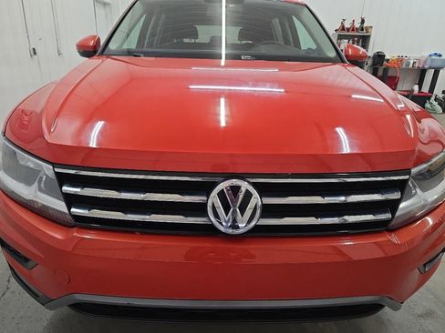 Used 2018 Volkswagen Tiguan S w/ Front Fog Lights Package FWD image 19