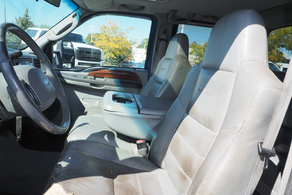 Used 2003 Ford F250 Lariat AWD/4WD image 11