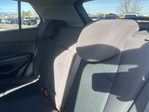 Used 2022 Chevrolet Trax LS w/ Tint and Cruise Package image 18