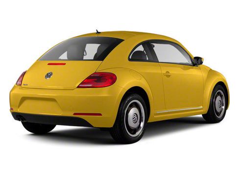Used 2012 Volkswagen Beetle 2.0T FWD image 2