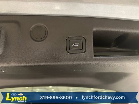 Used 2024 Chevrolet Equinox LT w/ LPO, Floor Liner Package image 18