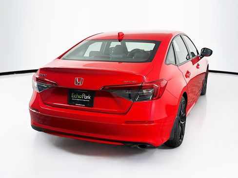 Used 2024 Honda Civic Sport image 9