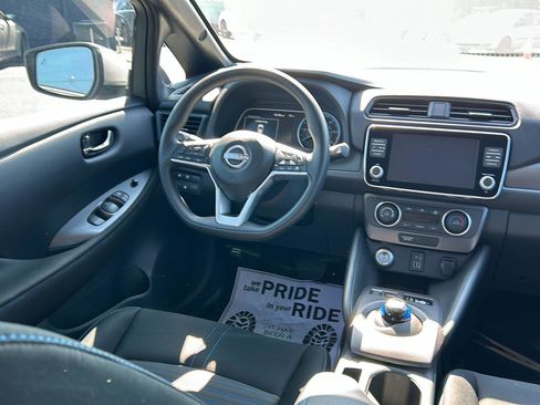 Used 2023 Nissan Leaf S w/ Protection Package image 19