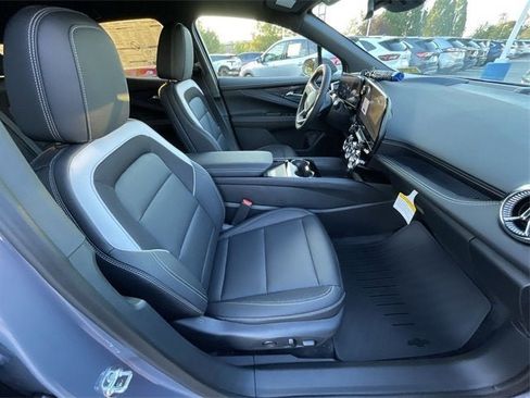 New 2025 Chevrolet Blazer EV LT w/ Super Cruise Package image 29