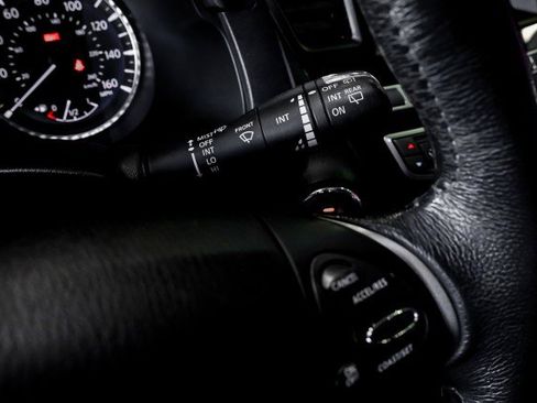 Used 2018 INFINITI QX60 Luxe image 42