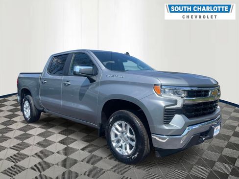 Used 2023 Chevrolet Silverado 1500 LT AWD/4WD image 3