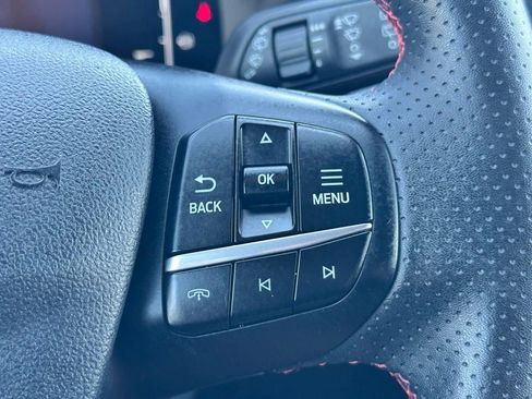 Used 2024 Ford Escape ST-Line image 14