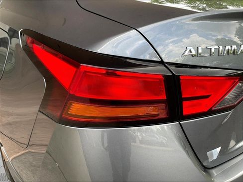 Used 2019 Nissan Altima 2.5 SL AWD/4WD image 22