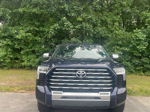 Used 2024 Toyota Tundra Capstone AWD/4WD image 8