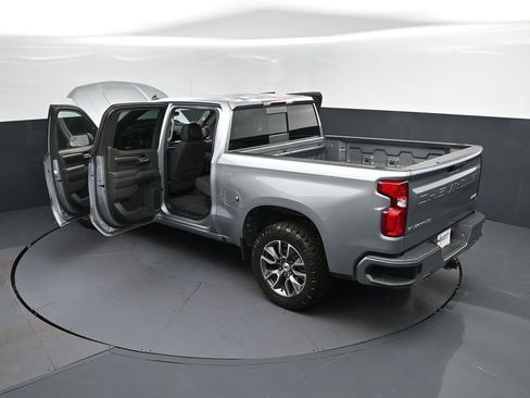 Used 2024 Chevrolet Silverado 1500 RST w/ Convenience Package II image 2