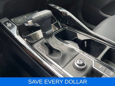 Used 2025 Kia Sorento SX FWD image 12