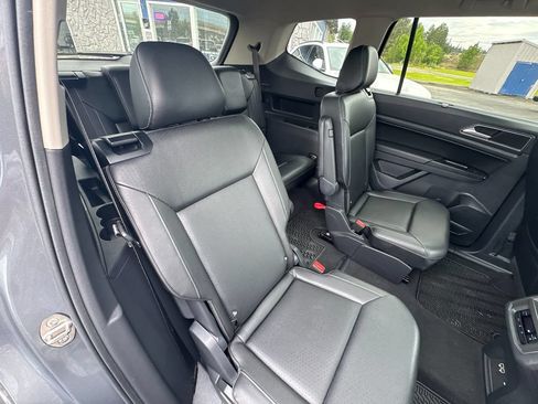 Used 2019 Volkswagen Atlas SEL R-Line AWD/4WD image 31