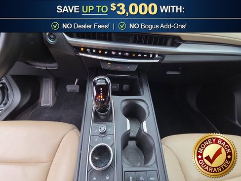 Used 2024 Cadillac XT4 Premium Luxury image 20