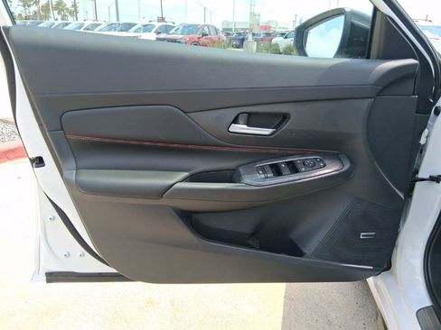 New 2026 Nissan Sentra SR w/ SR Premium Package FWD image 23