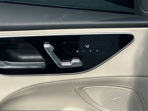 Certified 2023 Mercedes-Benz C 300 Sedan image 11