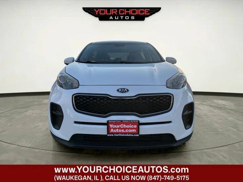 Used 2017 Kia Sportage LX FWD image 2