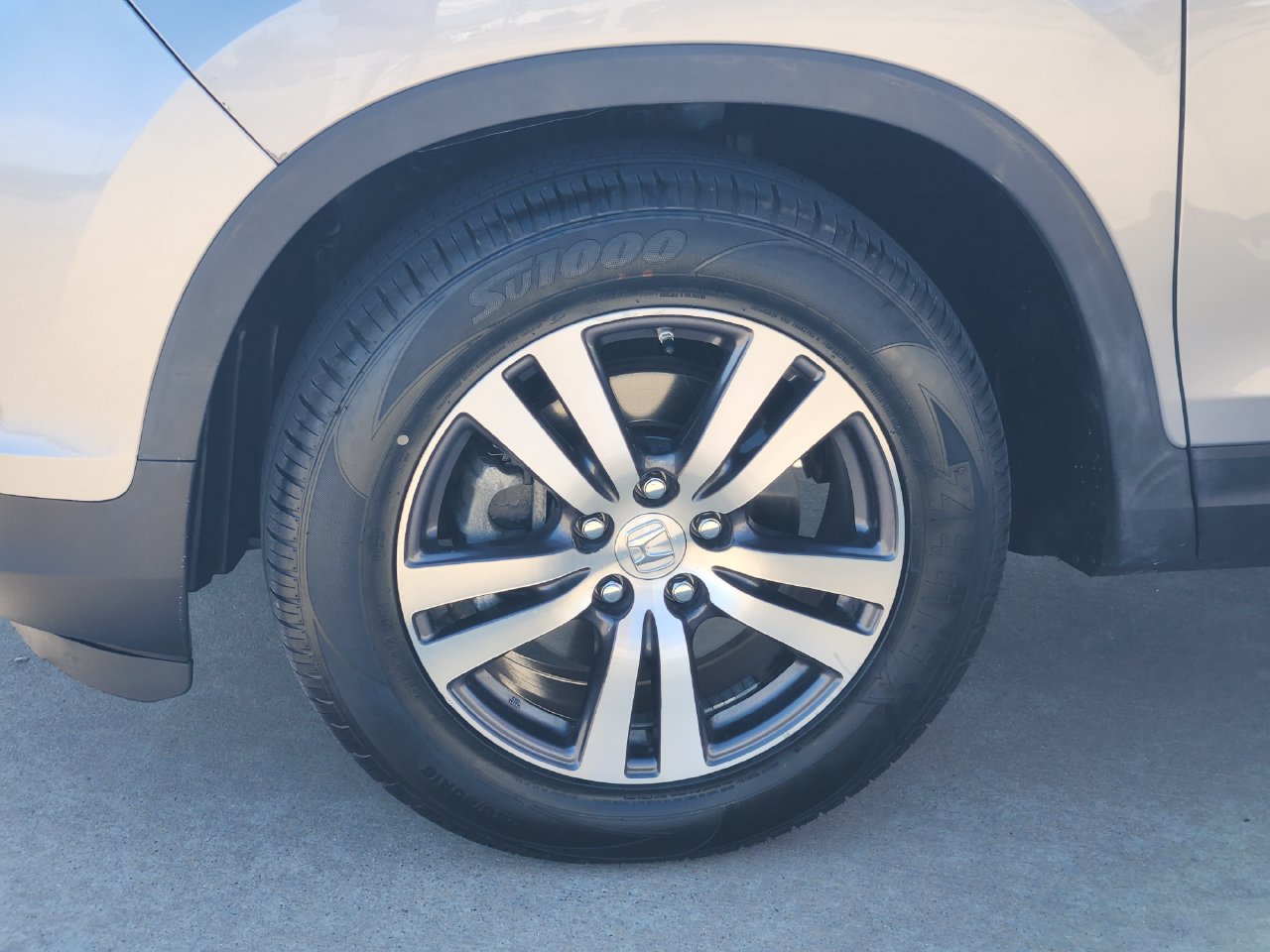 Used 2018 Honda Pilot EX image 11