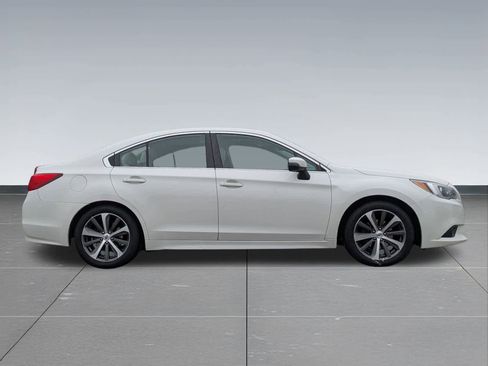 Used 2016 Subaru Legacy 2.5i Limited image 7