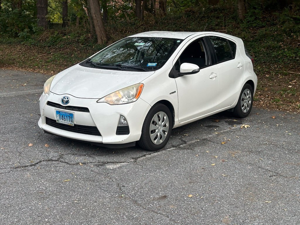 Used 2012 Toyota Prius C Two FWD image 3