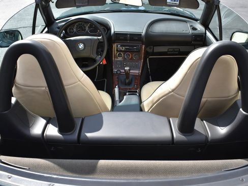 Used 1999 BMW Z3 2.8 RWD image 29