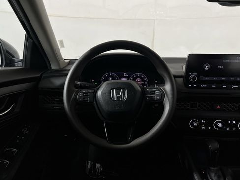 Used 2025 Honda Accord LX image 16