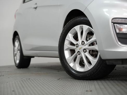 Used 2021 Chevrolet Spark LT image 17