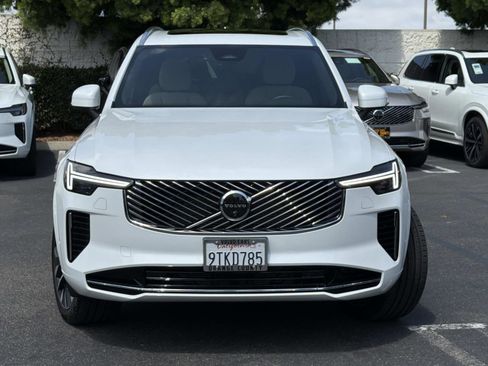 Used 2026 Volvo XC90 B6 Plus AWD/4WD image 2