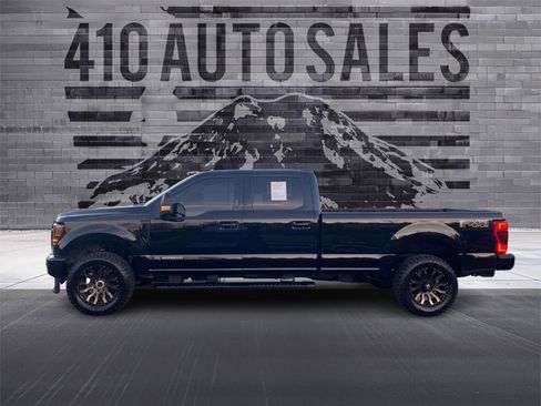 Used 2020 Ford F350 Lariat image 7