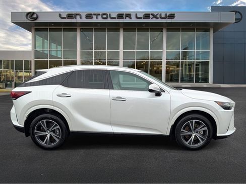 Used 2024 Lexus RX 350 Premium w/ Accessory Package (Z1) image 2