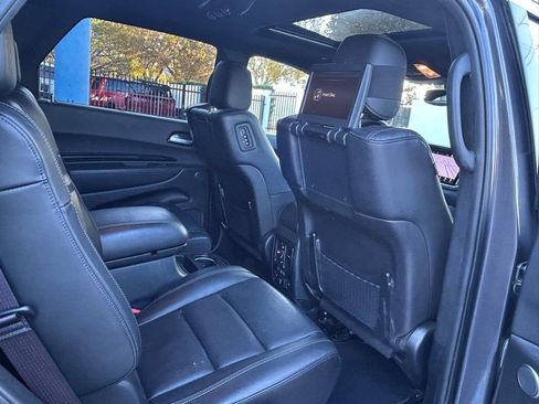Used 2021 Dodge Durango Citadel w/ Premium Entertainment Group image 40