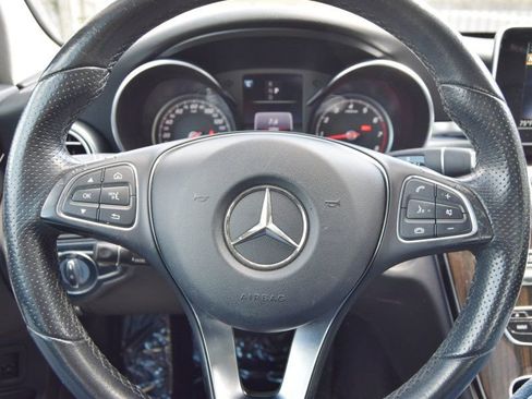 Used 2018 Mercedes-Benz C 300 4MATIC Sedan image 20
