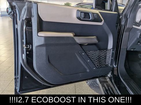 Used 2022 Ford Bronco Wildtrak AWD/4WD image 17