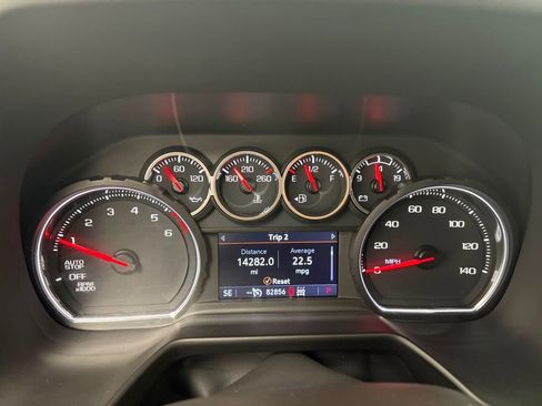 Used 2021 Chevrolet Tahoe RST w/ Luxury Package AWD/4WD image 19
