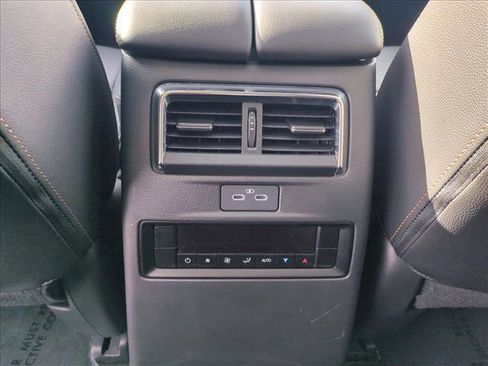 Used 2025 MAZDA CX-90 Plug-In Hybrid w/ Preferred image 17