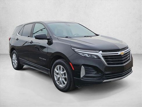 Used 2022 Chevrolet Equinox LT FWD image 3