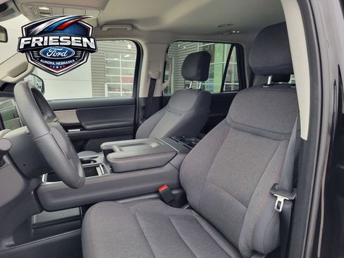 Used 2025 Ford Expedition Max Active image 14