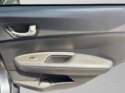 Used 2019 Kia Optima S w/ S Panoramic Sunroof Package FWD image 15