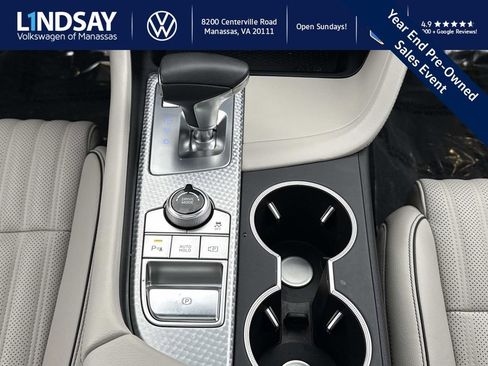 Used 2023 Genesis G70 2.0T w/ Sport Prestige Package image 17