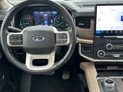 Used 2023 Ford Expedition Max Limited image 16