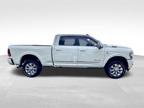 Used 2024 RAM 2500 Limited AWD/4WD image 10