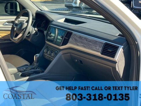 Used 2021 Volkswagen Atlas Cross Sport SE image 29